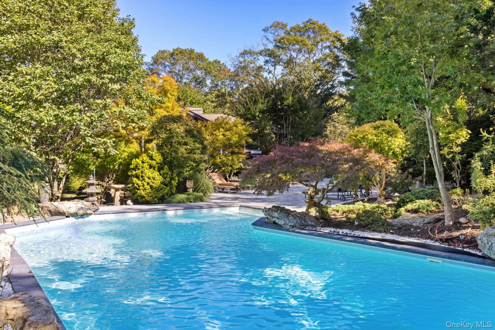 210 Treescape Drive, East Hampton, NY 11937