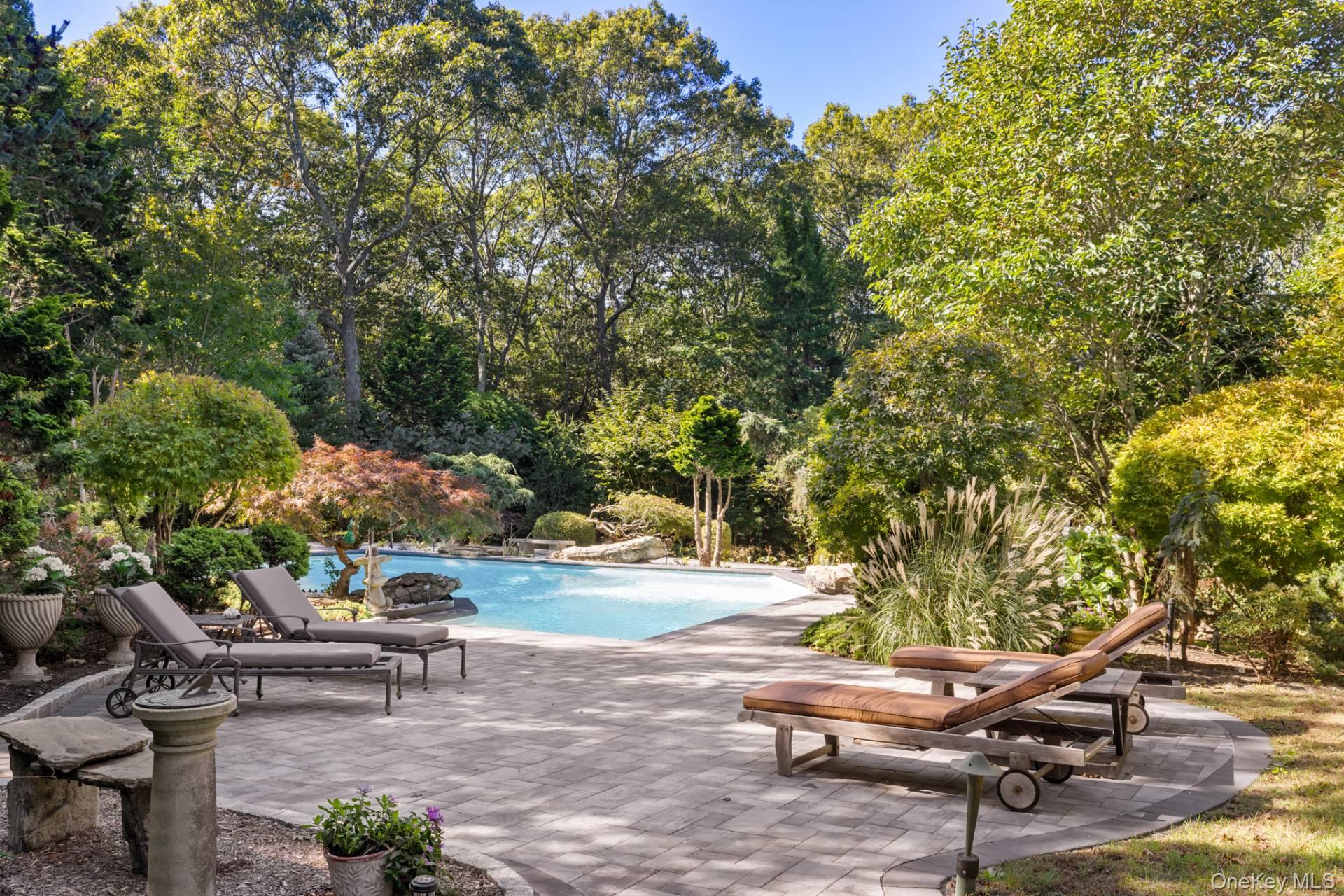 210 Treescape Drive, East Hampton, NY 11937