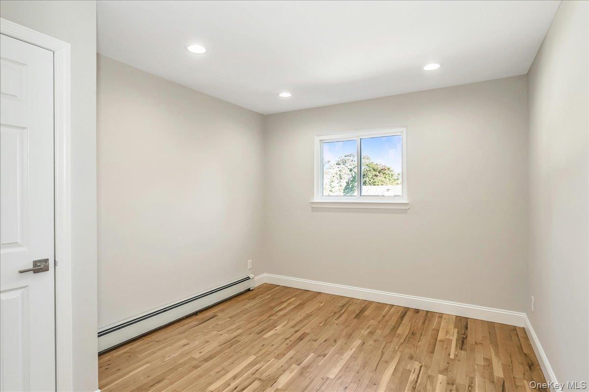 75 Wesleyan Road, Smithtown, NY 11787