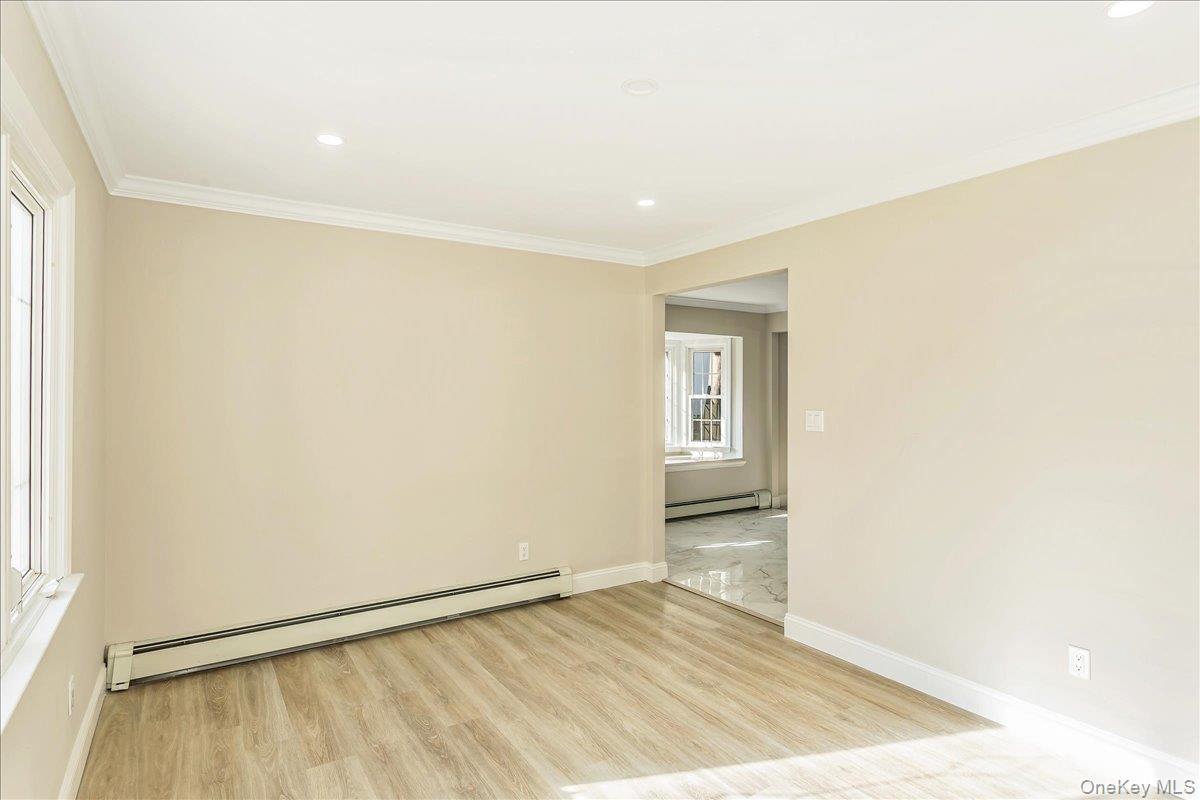 75 Wesleyan Road, Smithtown, NY 11787