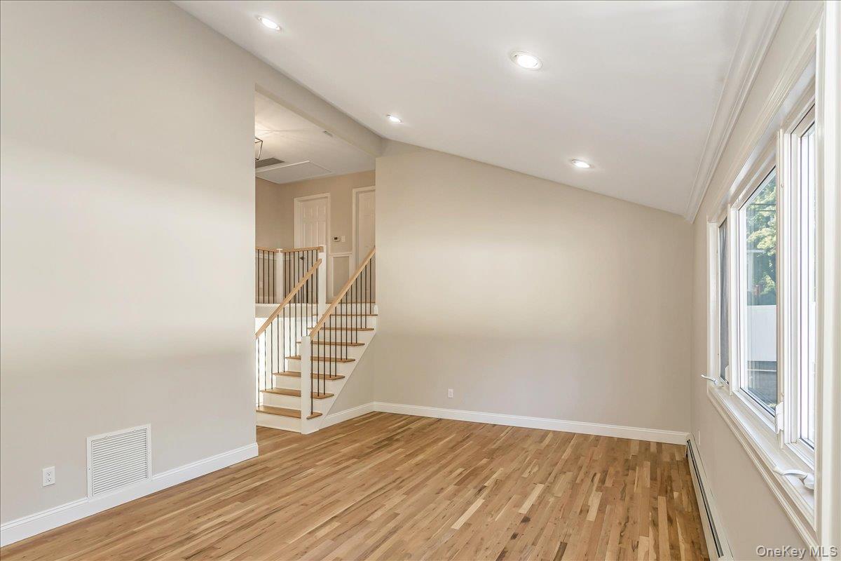 75 Wesleyan Road, Smithtown, NY 11787