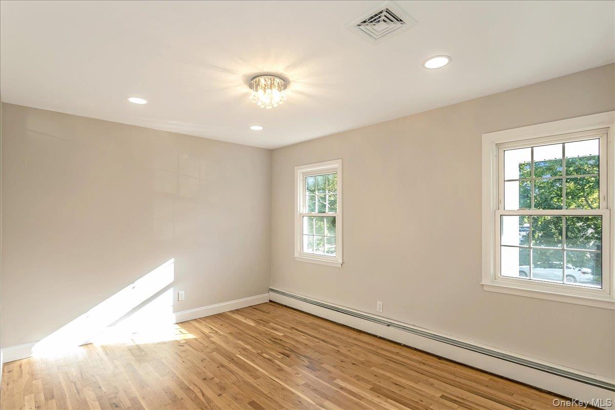 75 Wesleyan Road, Smithtown, NY 11787