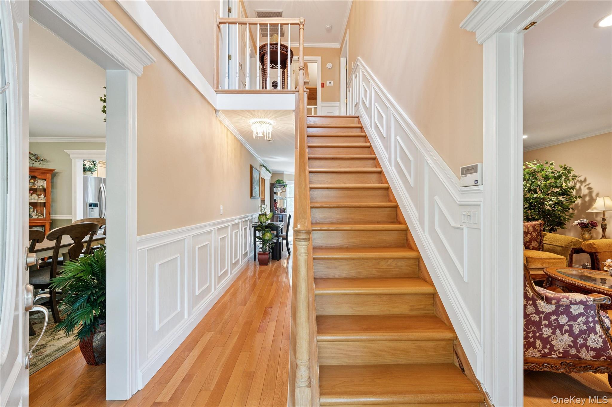 4 Palace Court, Manorville, NY 11949