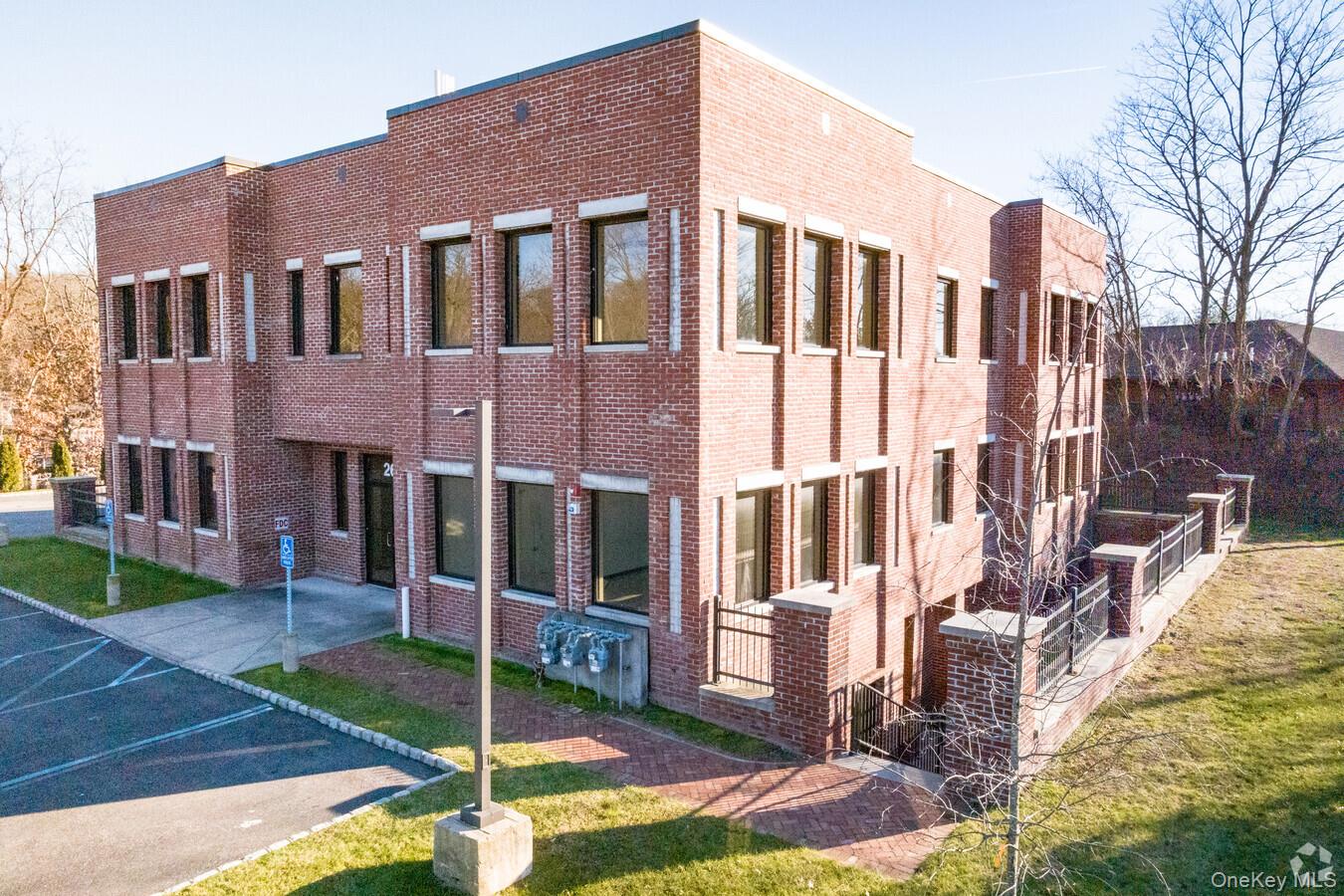 265 Indian Head Road, Kings Park, NY 11754