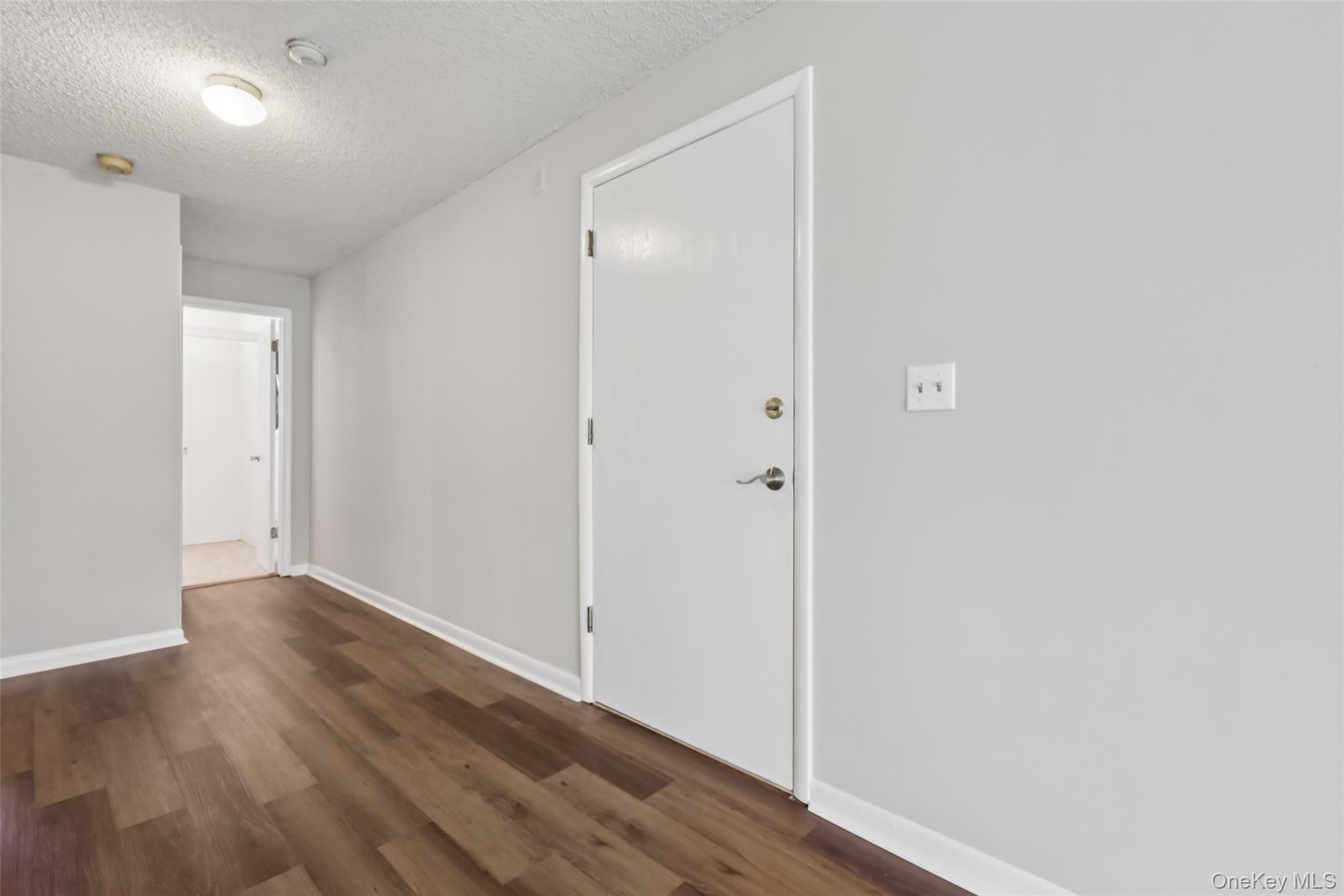 25 Vista Drive, Nanuet, NY 10954