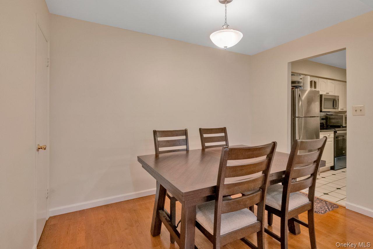 14 Bronxville Glen Drive, Bronxville, NY 10708