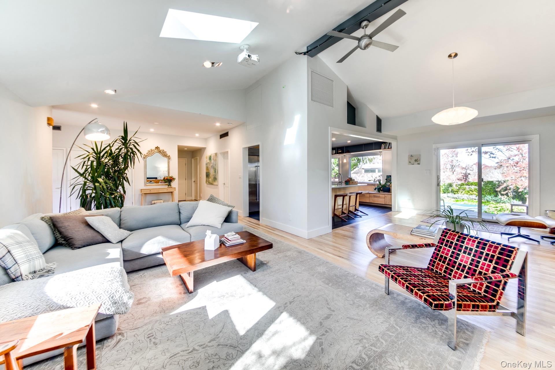 71 Island View Drive W, Sag Harbor, NY 11963