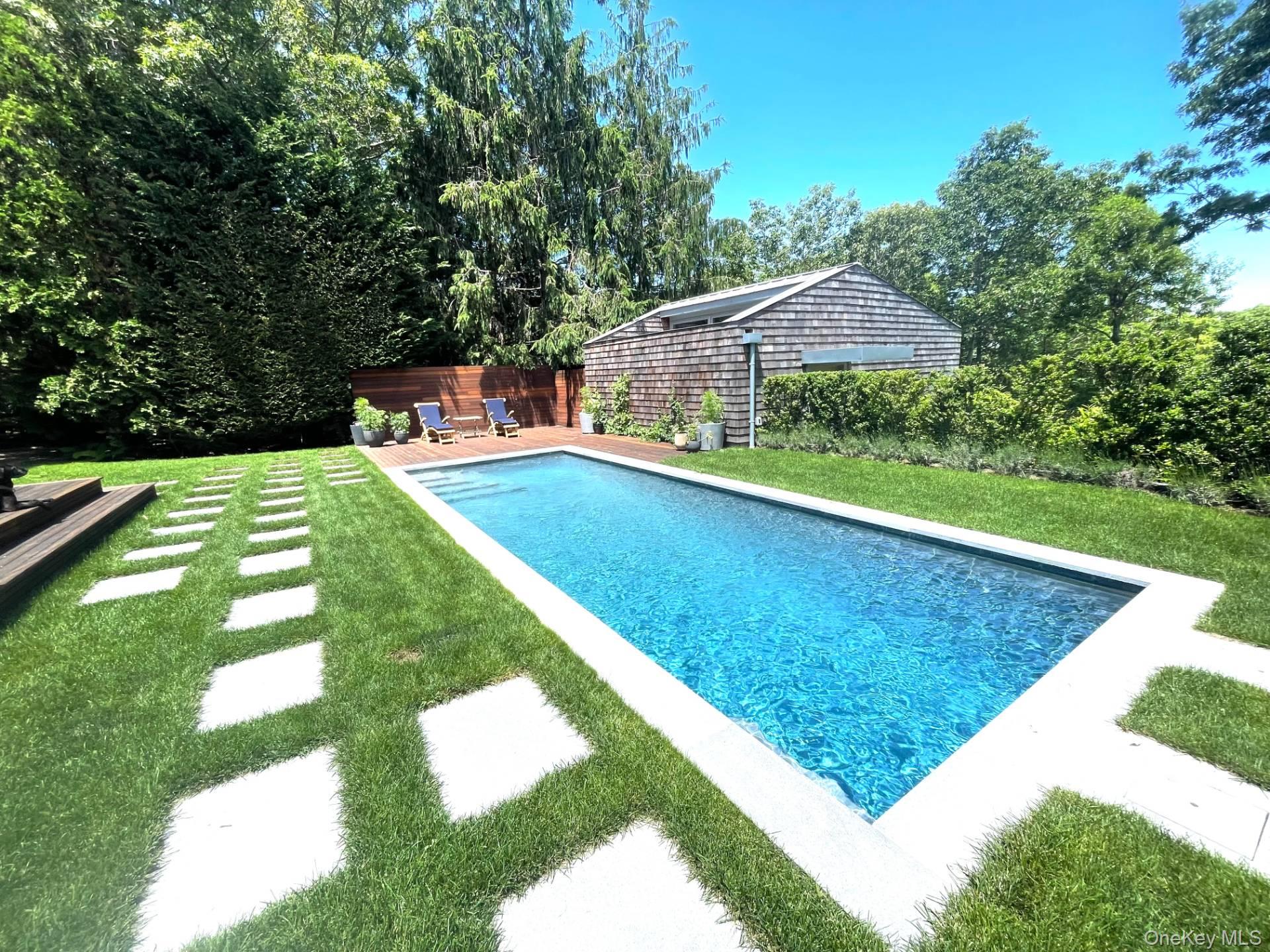 71 Island View Drive W, Sag Harbor, NY 11963