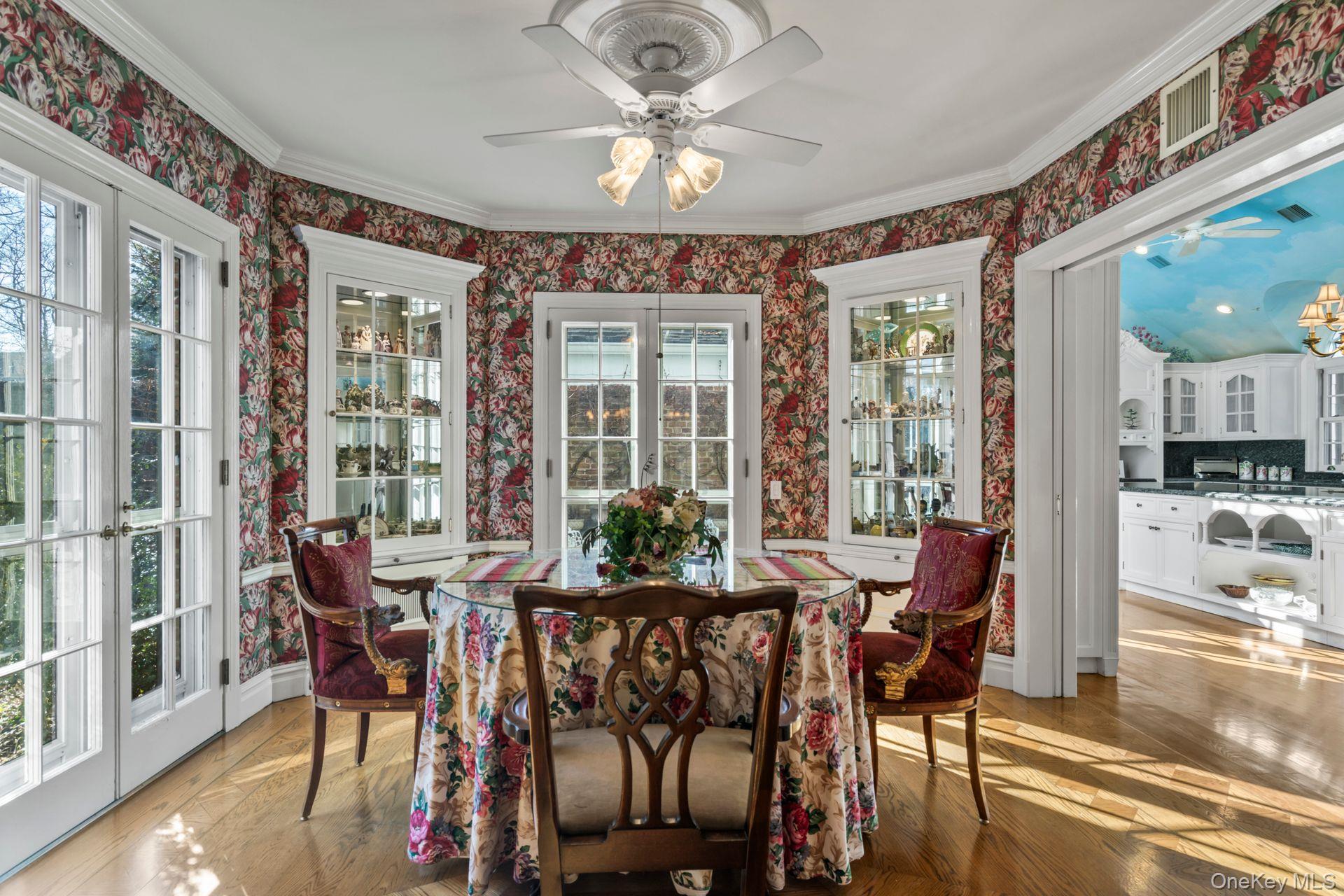 8 Stonegate Lane, Old Brookville, NY 11545