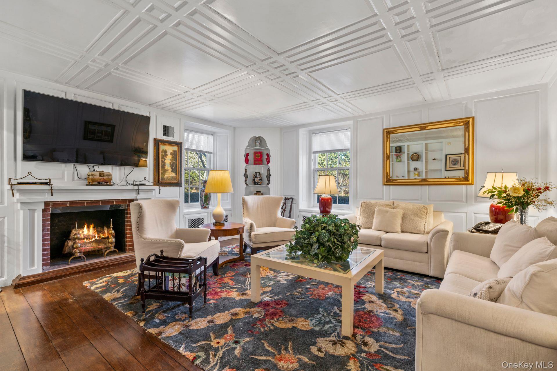 8 Stonegate Lane, Old Brookville, NY 11545