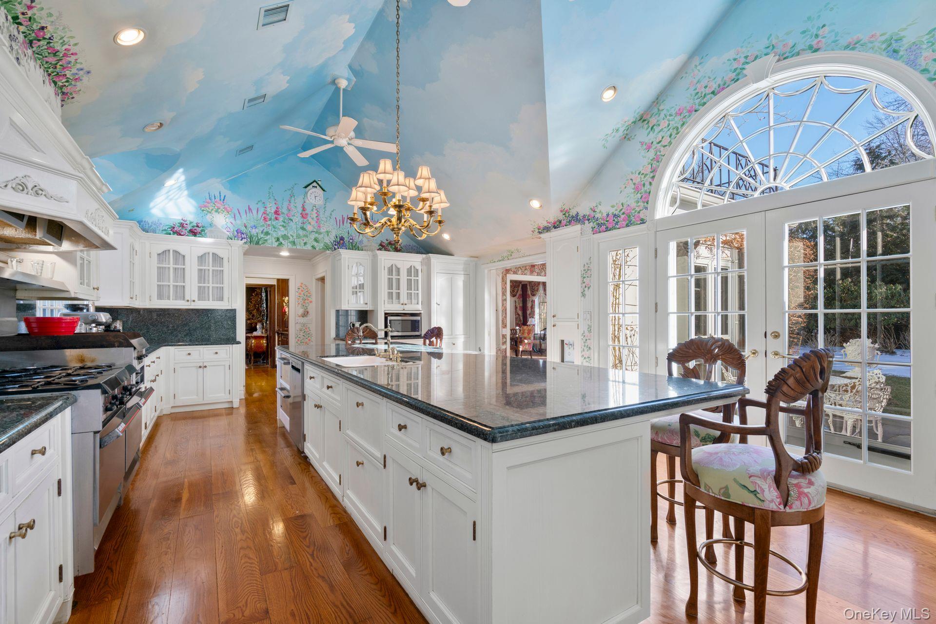 8 Stonegate Lane, Old Brookville, NY 11545