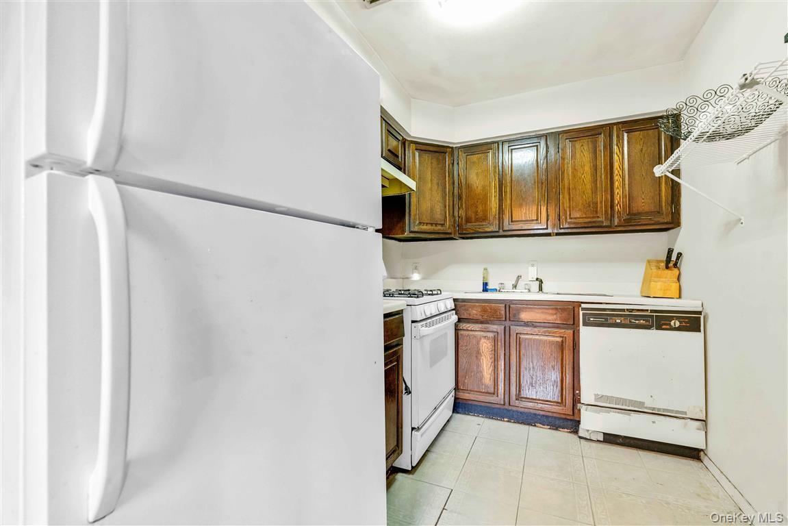 111-09A 62 Drive, Forest Hills, NY 11385