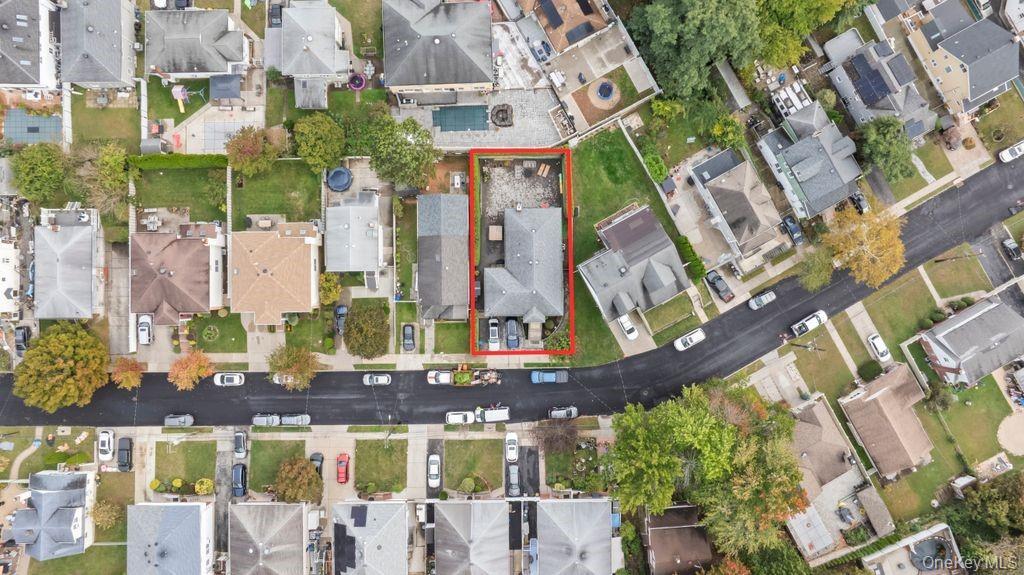 93 Beacon Avenue, Staten Island, NY 10306