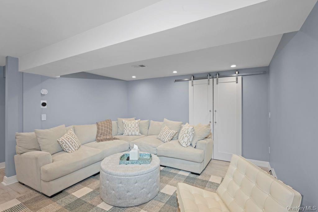 93 Beacon Avenue, Staten Island, NY 10306