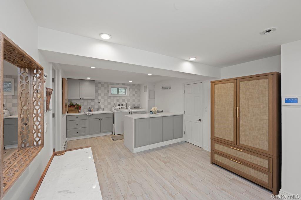 93 Beacon Avenue, Staten Island, NY 10306