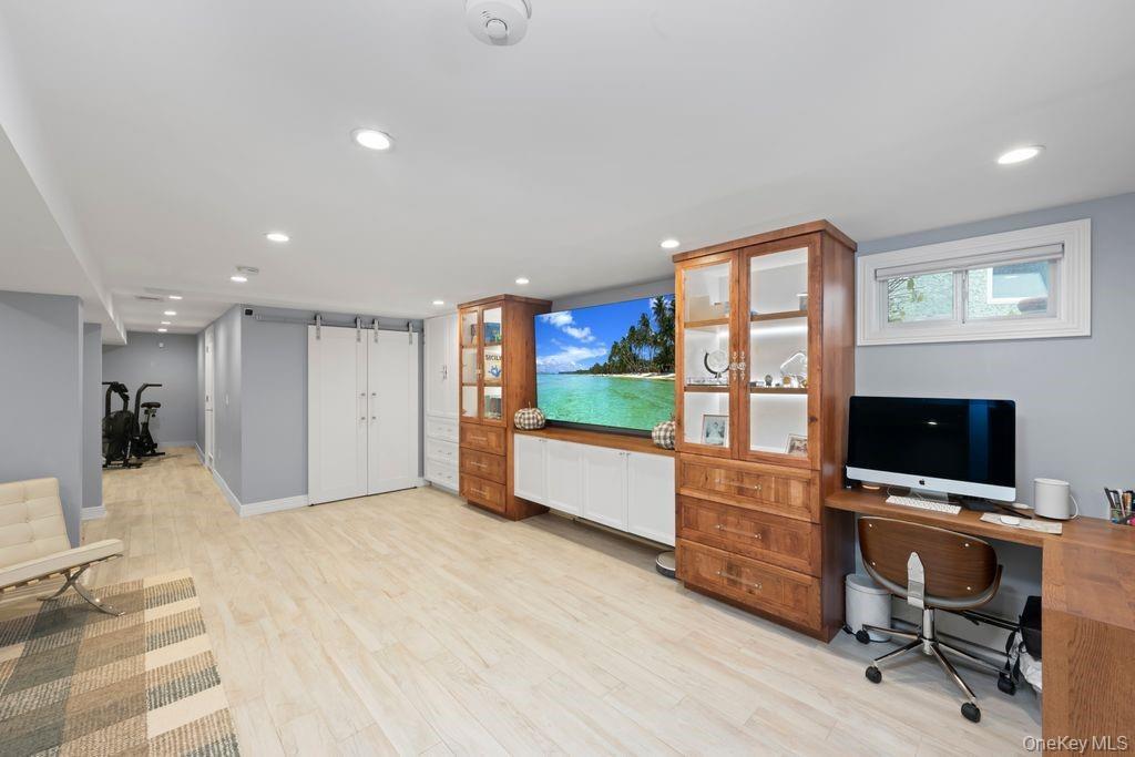 93 Beacon Avenue, Staten Island, NY 10306