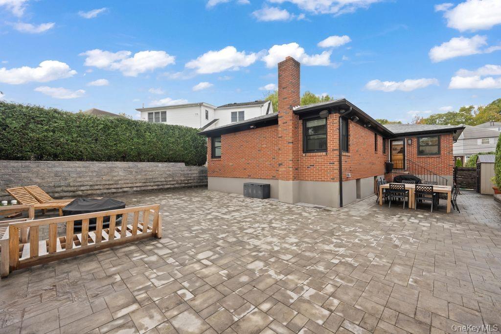 93 Beacon Avenue, Staten Island, NY 10306