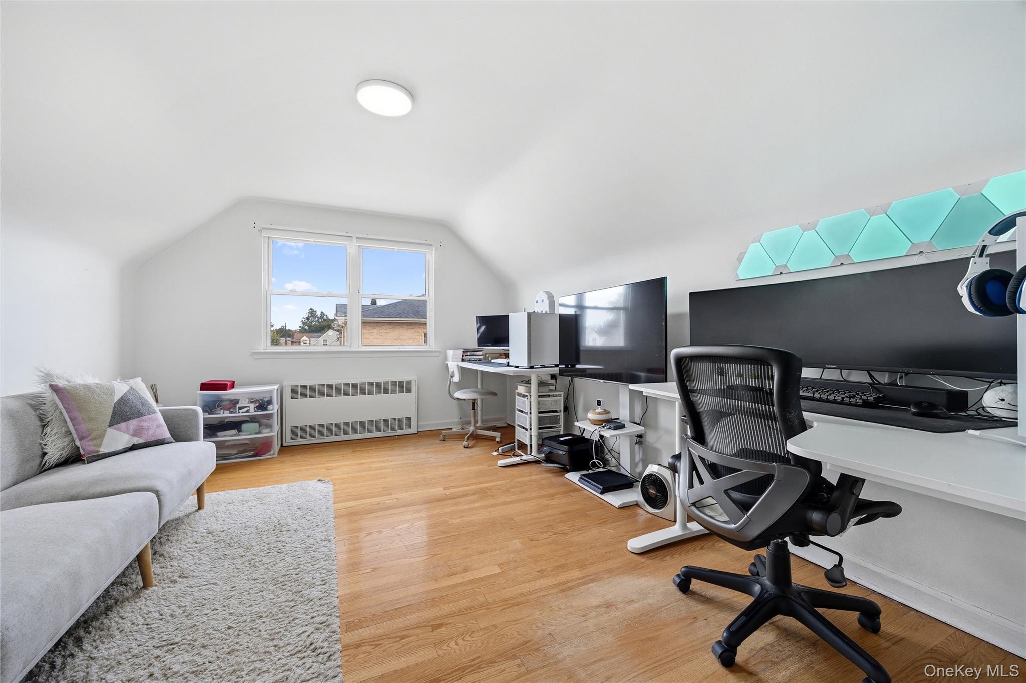 700 Covert Avenue, New Hyde Park, NY 11040