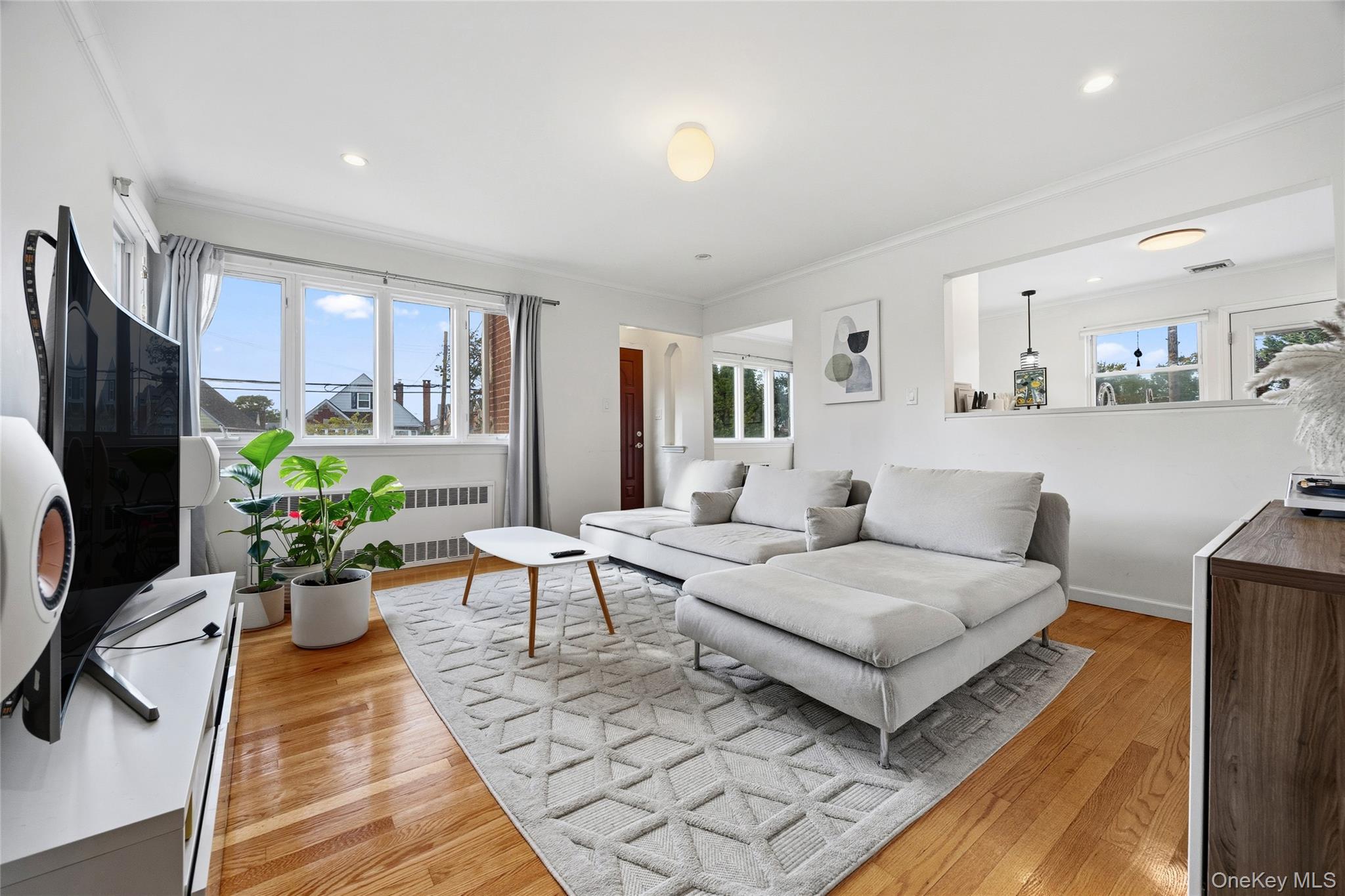 700 Covert Avenue, New Hyde Park, NY 11040