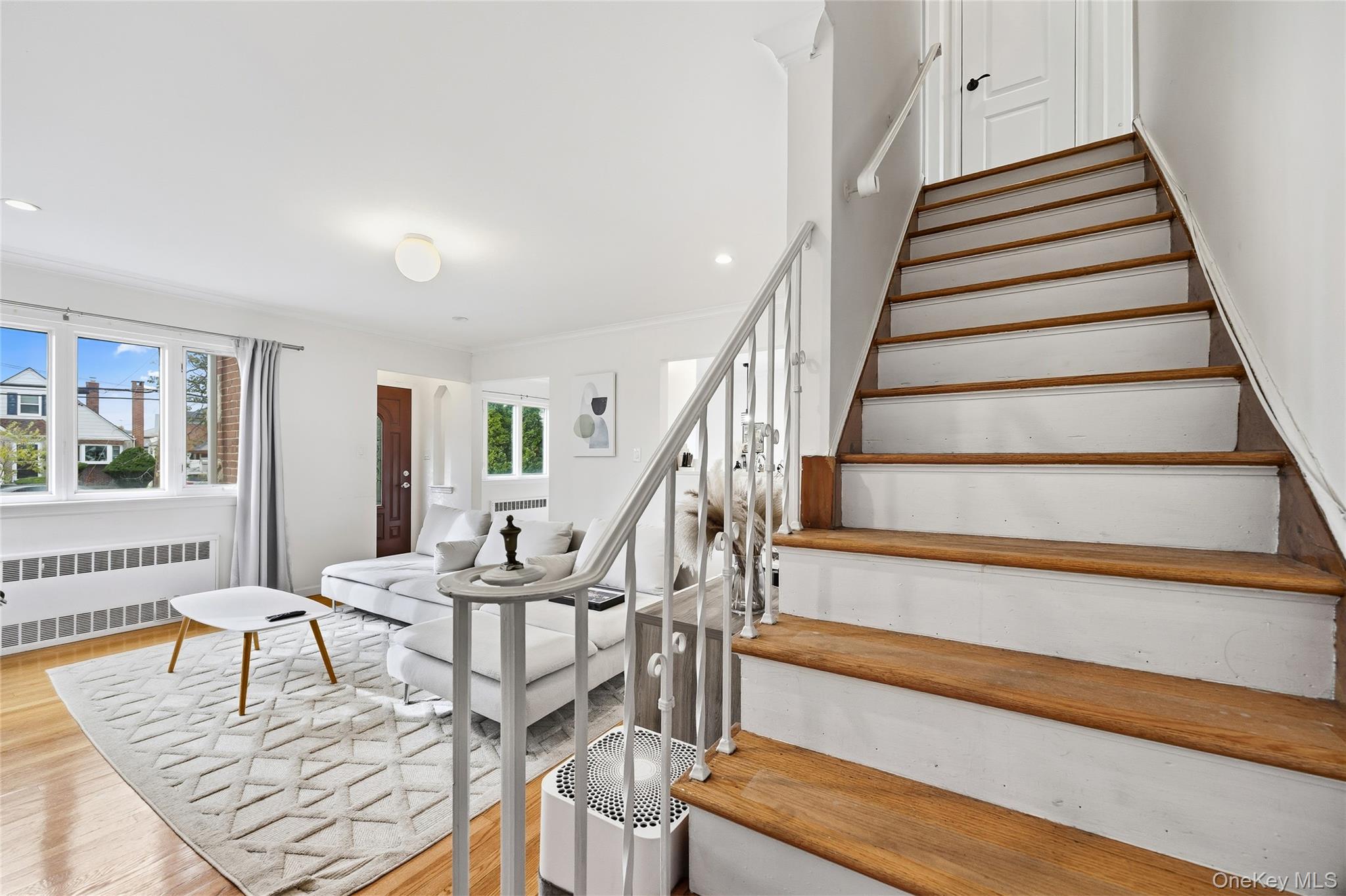 700 Covert Avenue, New Hyde Park, NY 11040