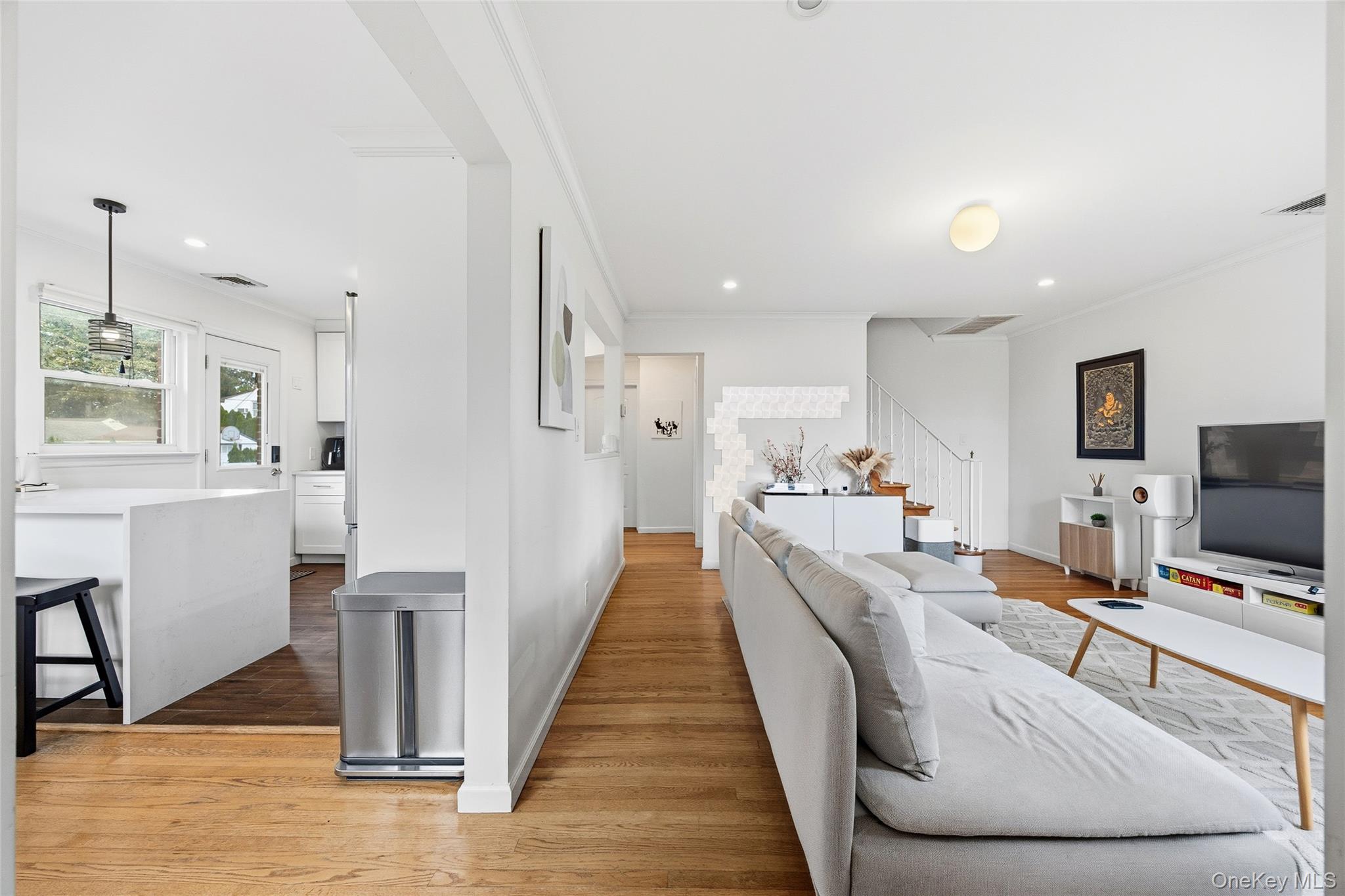 700 Covert Avenue, New Hyde Park, NY 11040