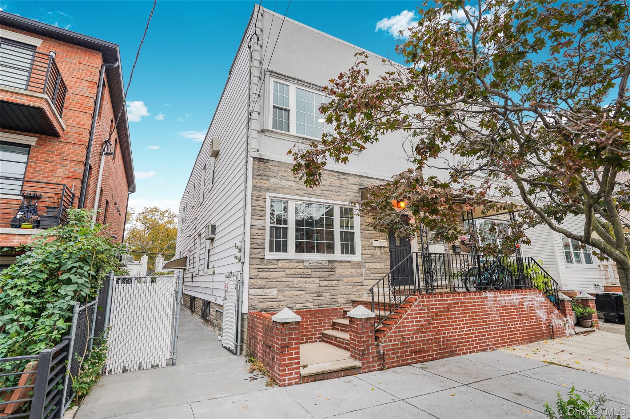 200 Bay 7th Street, Brooklyn, NY 11228