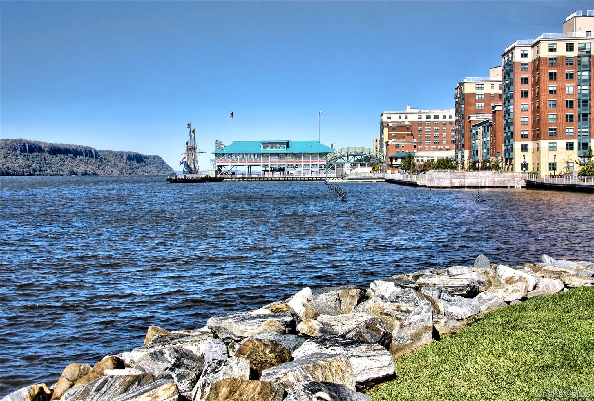 183 Hudson Terrace, Yonkers, NY 10701