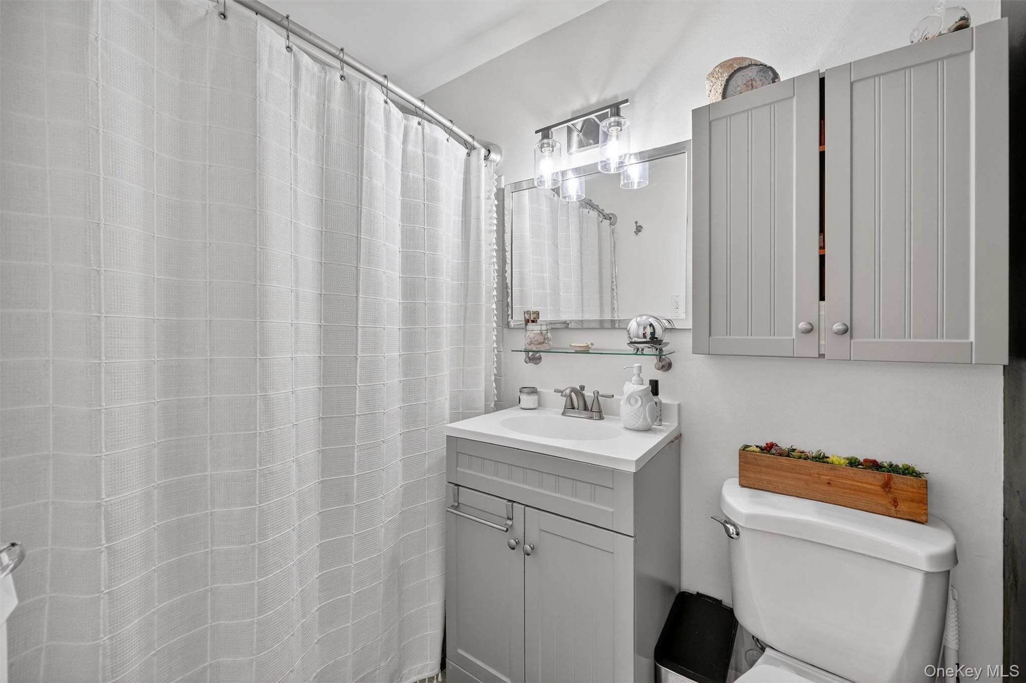 155 Ferris Avenue # #12L, White Plains, NY 10603