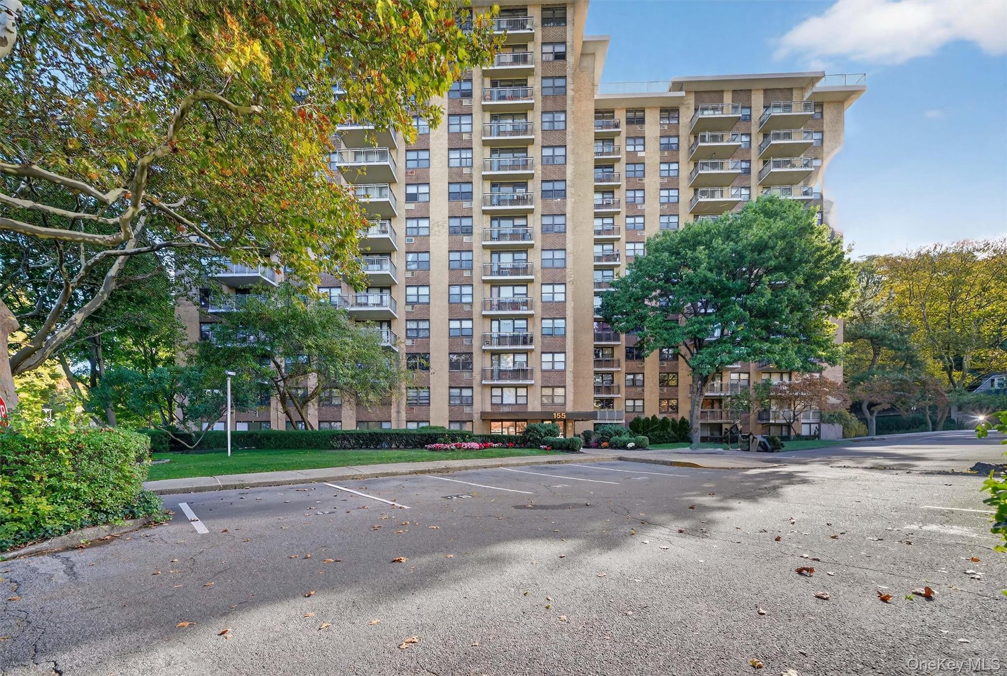 155 Ferris Avenue # #12L, White Plains, NY 10603