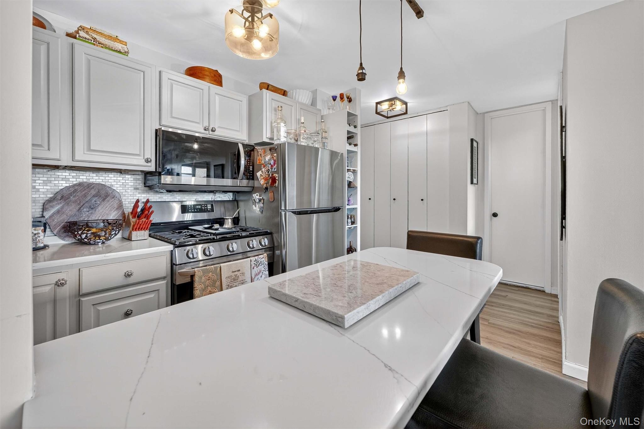 155 Ferris Avenue # #12L, White Plains, NY 10603