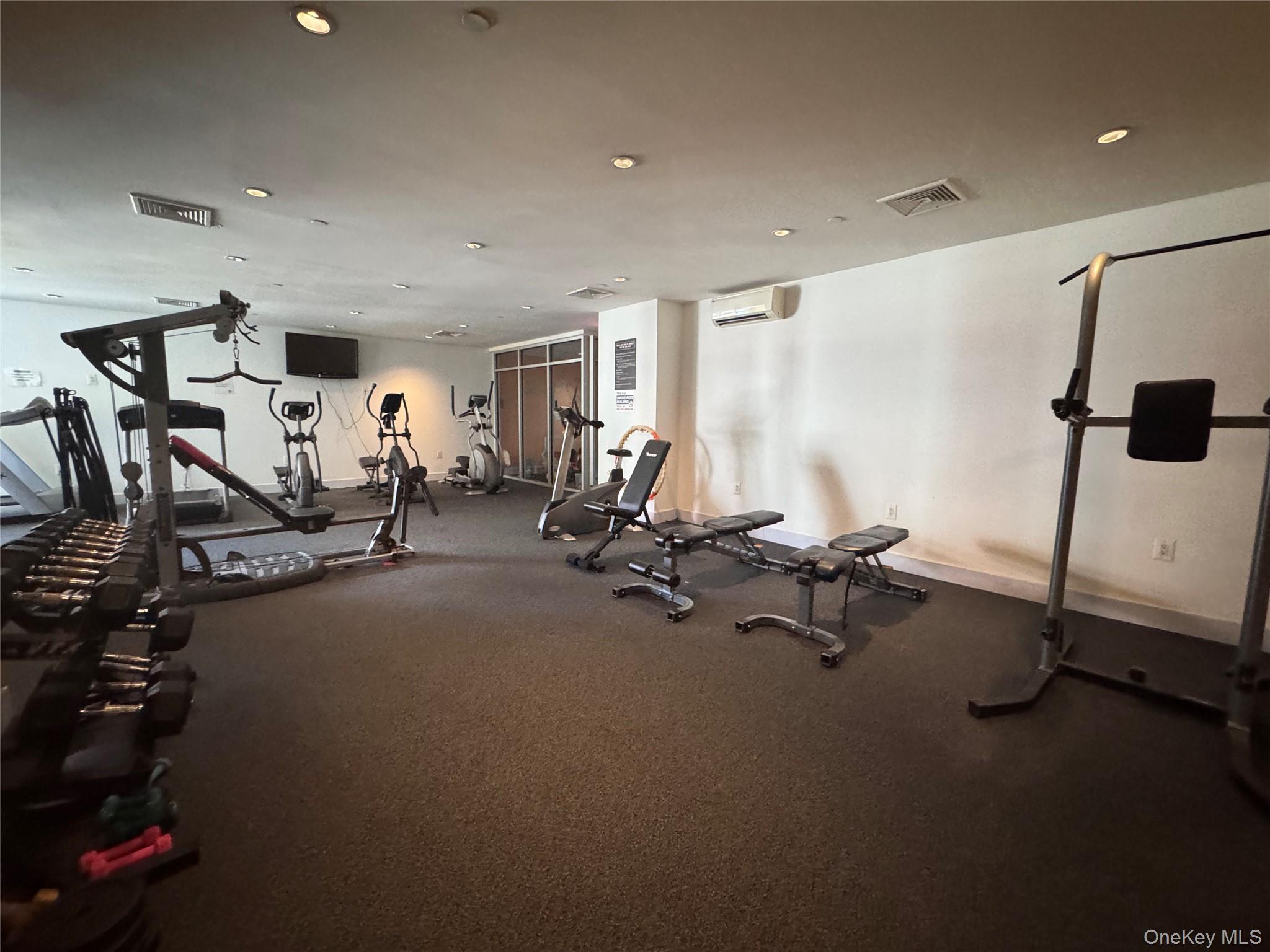 14021 32nd Avenue # 5C, Flushing, NY 11354