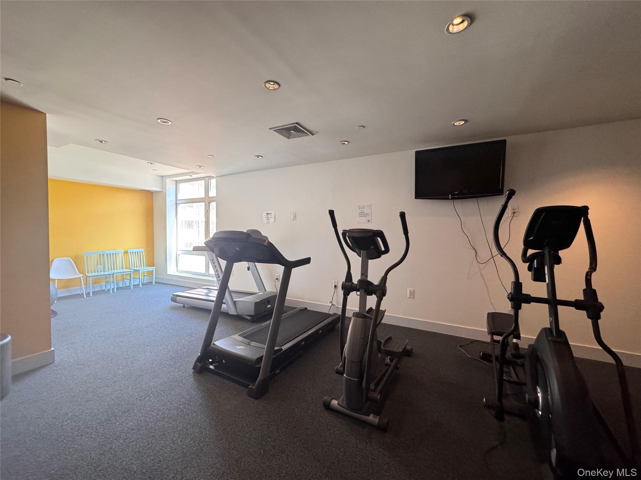 14021 32nd Avenue # 5C, Flushing, NY 11354