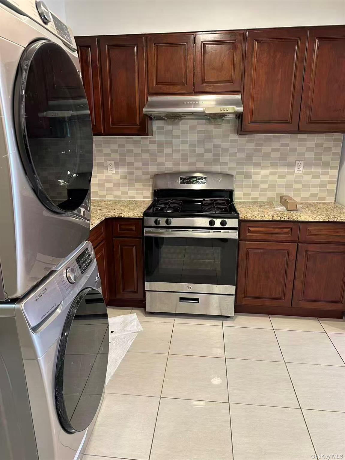 32-24 137th Street, Flushing, NY 11354