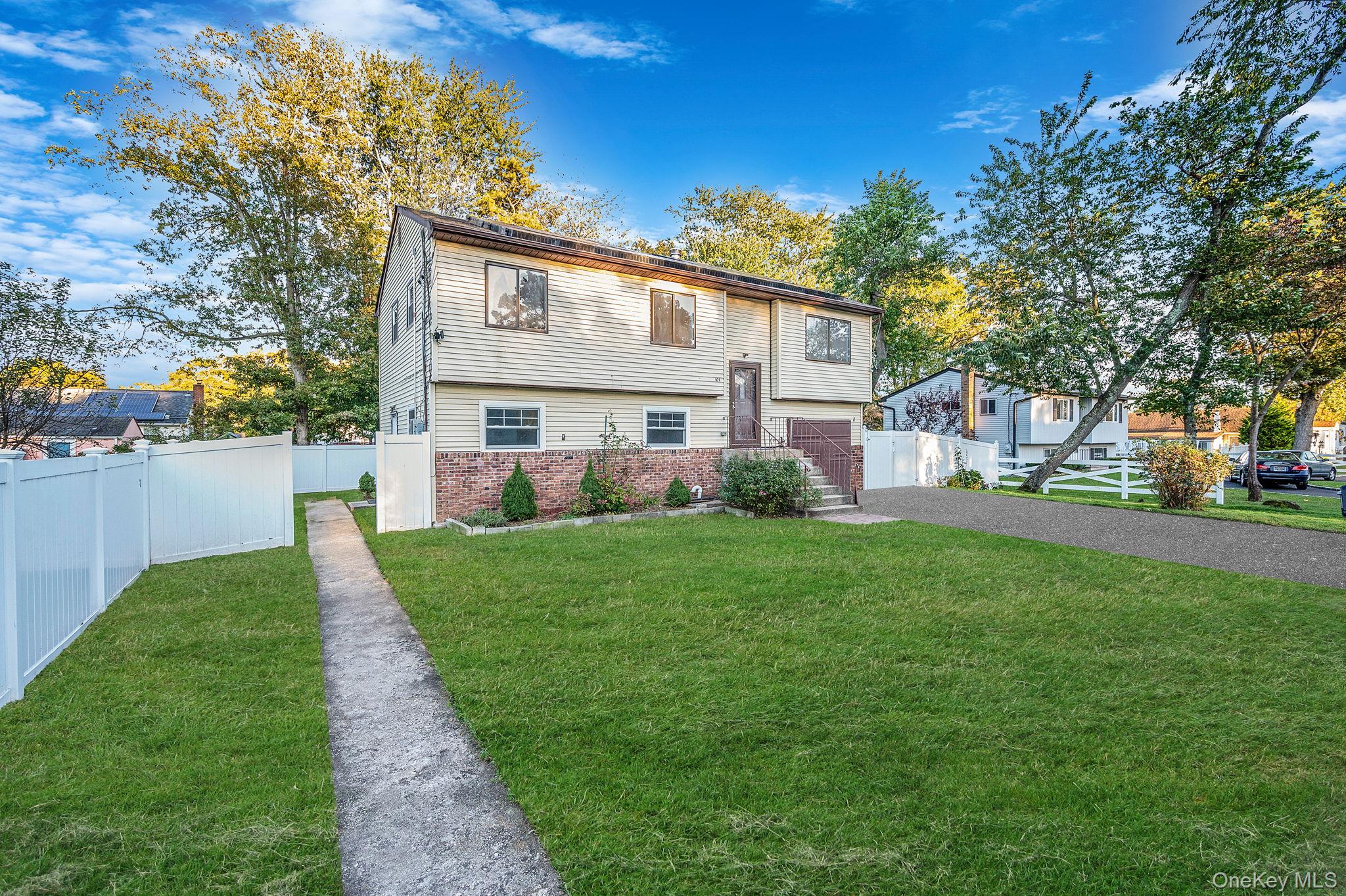 101 S 30th Street, Wyandanch, NY 11798