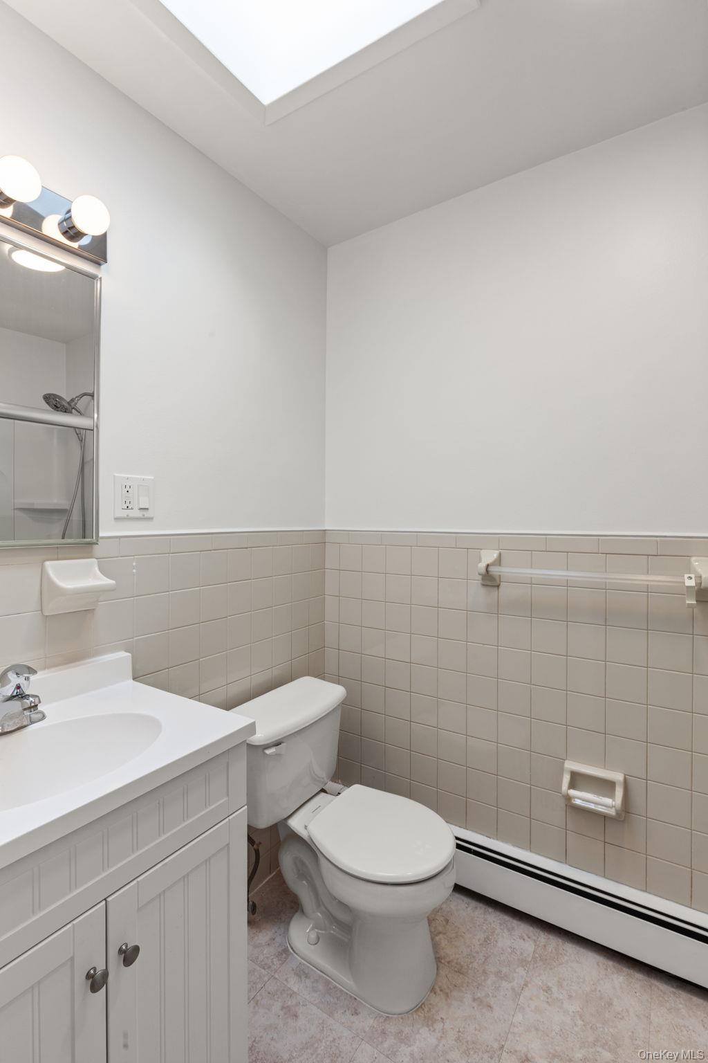 12208 23rd Avenue, College Point, NY 11356