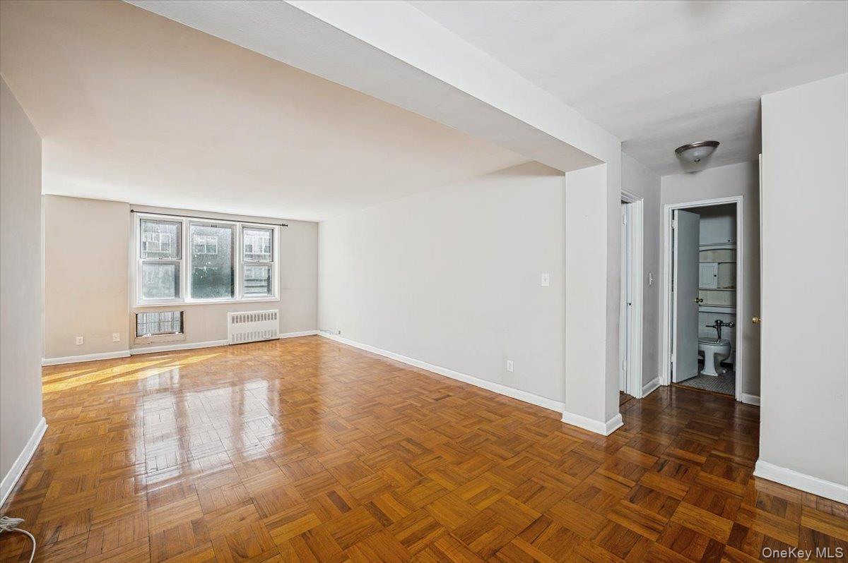 3 Sadore Lane # 2J, Yonkers, NY 10710