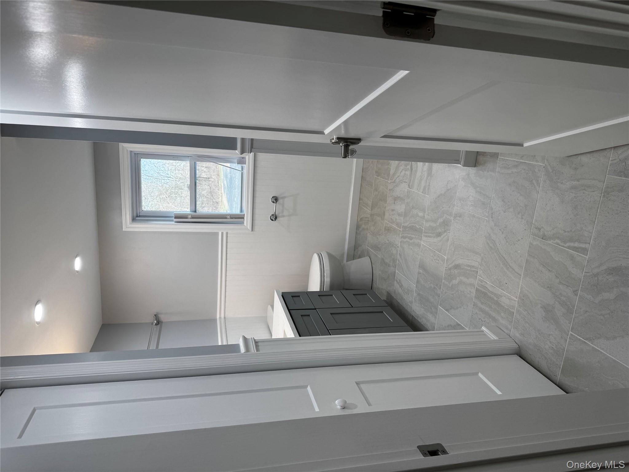 8064 Albany Post Road, Red Hook, NY 12571