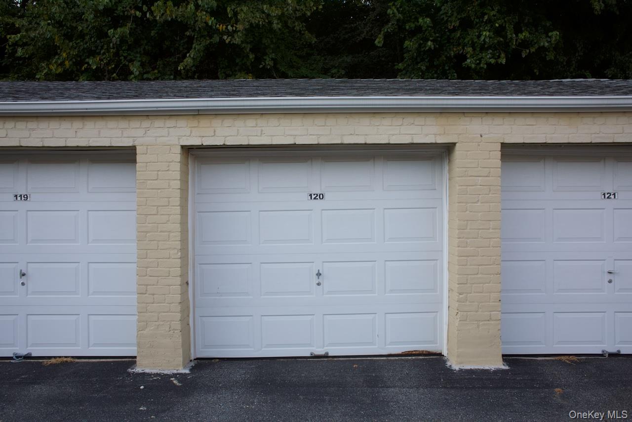 251-35 71st Road # 51B, Bellerose, NY 11426