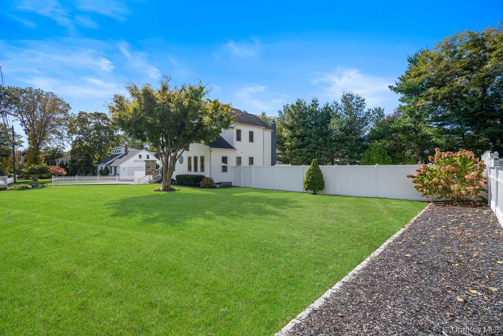 74 Joseph Place, Nesconset, NY 11767