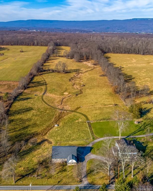 1294 Albany Post Road, Gardiner, NY 12525