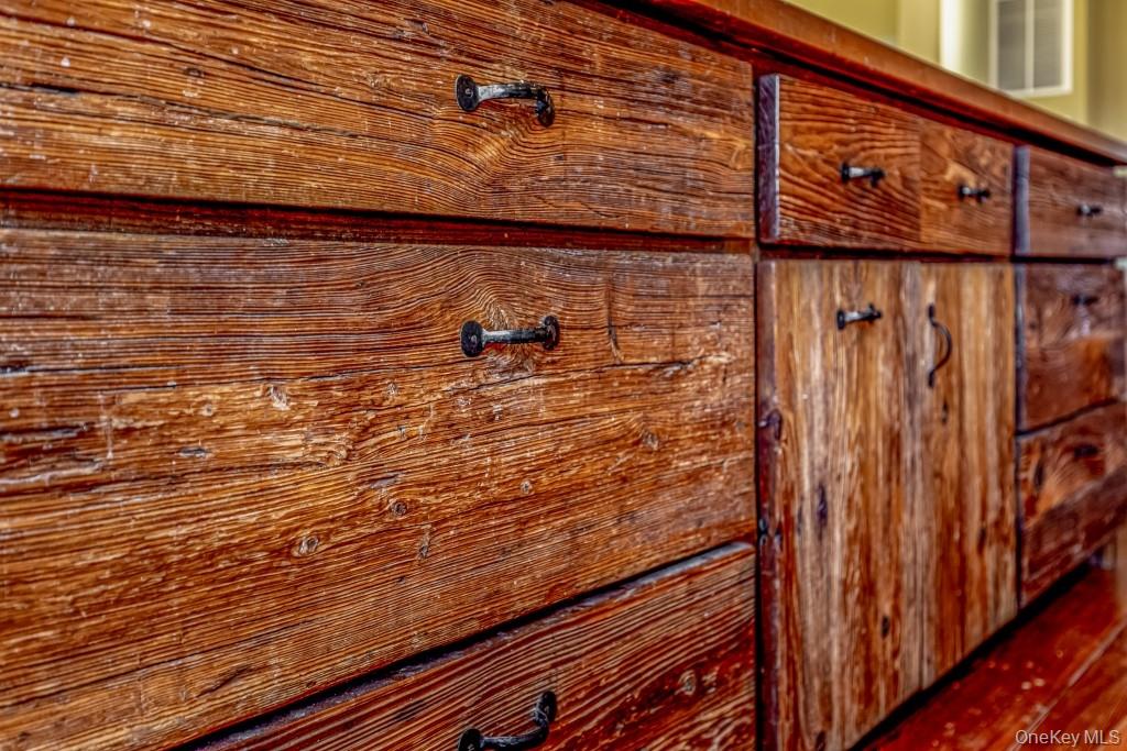 1294 Albany Post Road, Gardiner, NY 12525