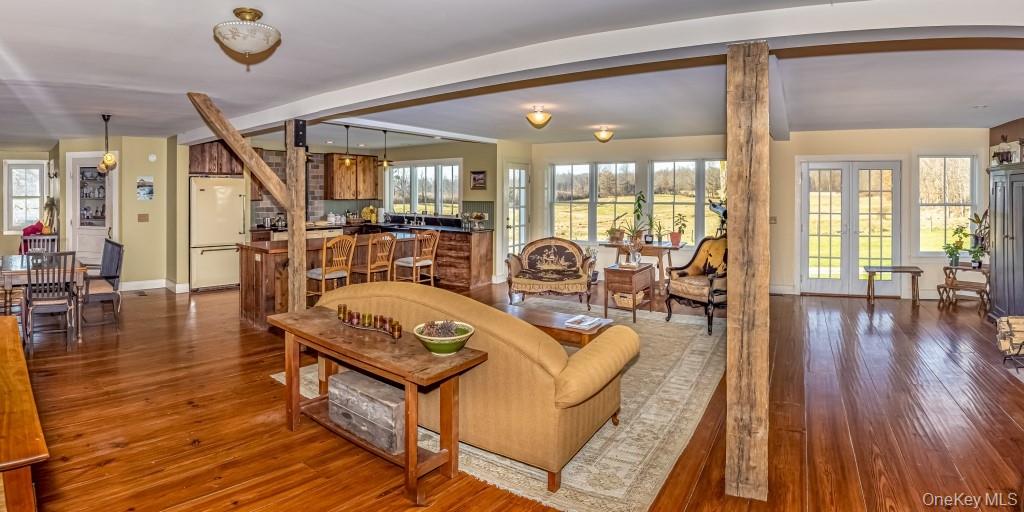 1294 Albany Post Road, Gardiner, NY 12525