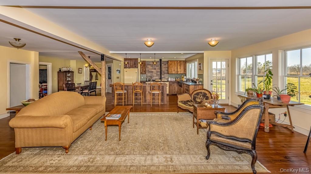 1294 Albany Post Road, Gardiner, NY 12525