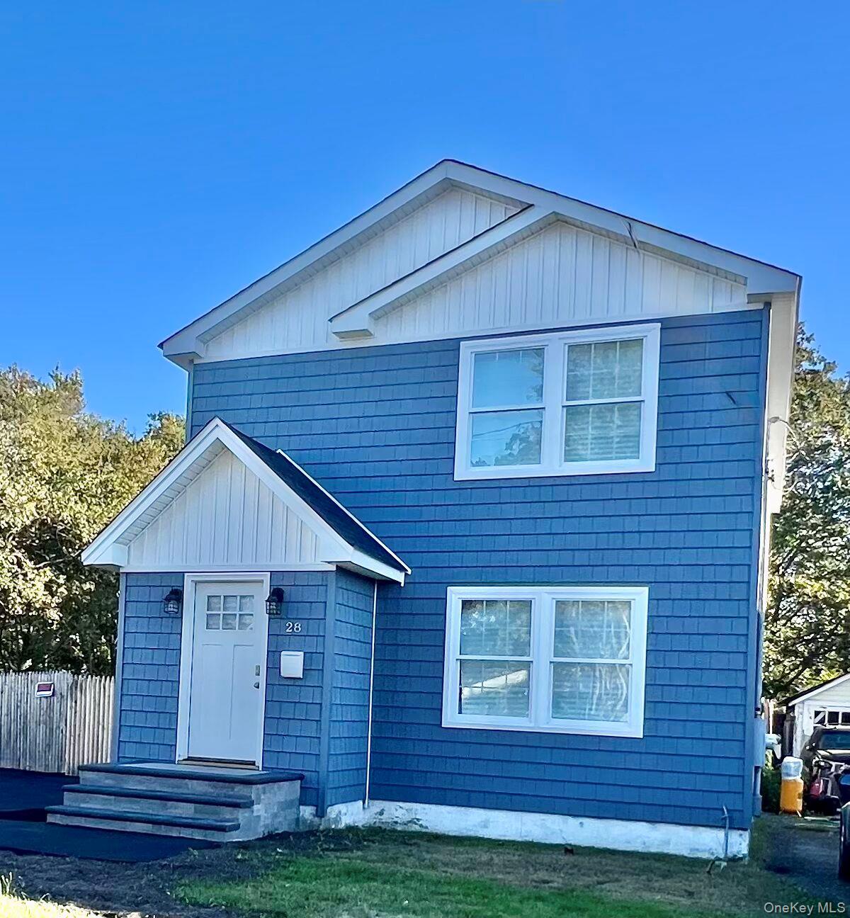 28 Silver Street, Patchogue, NY 11772