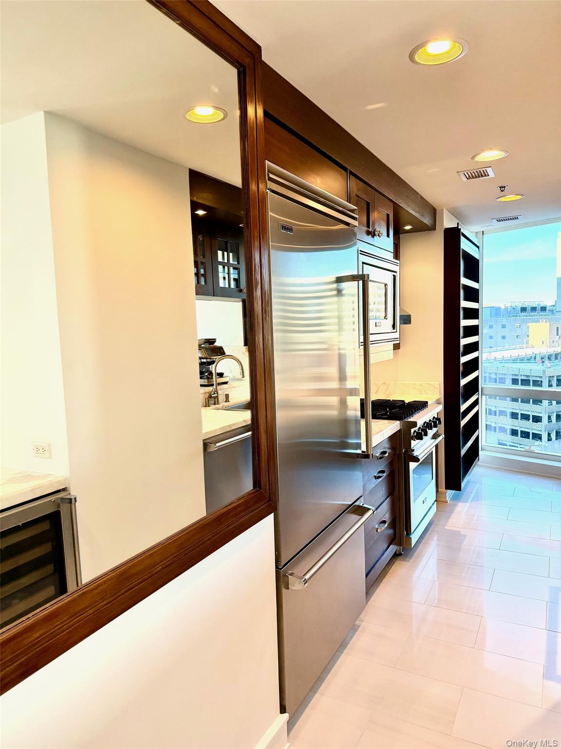 1 Renaissance Square # 11A, White Plains, NY 10601