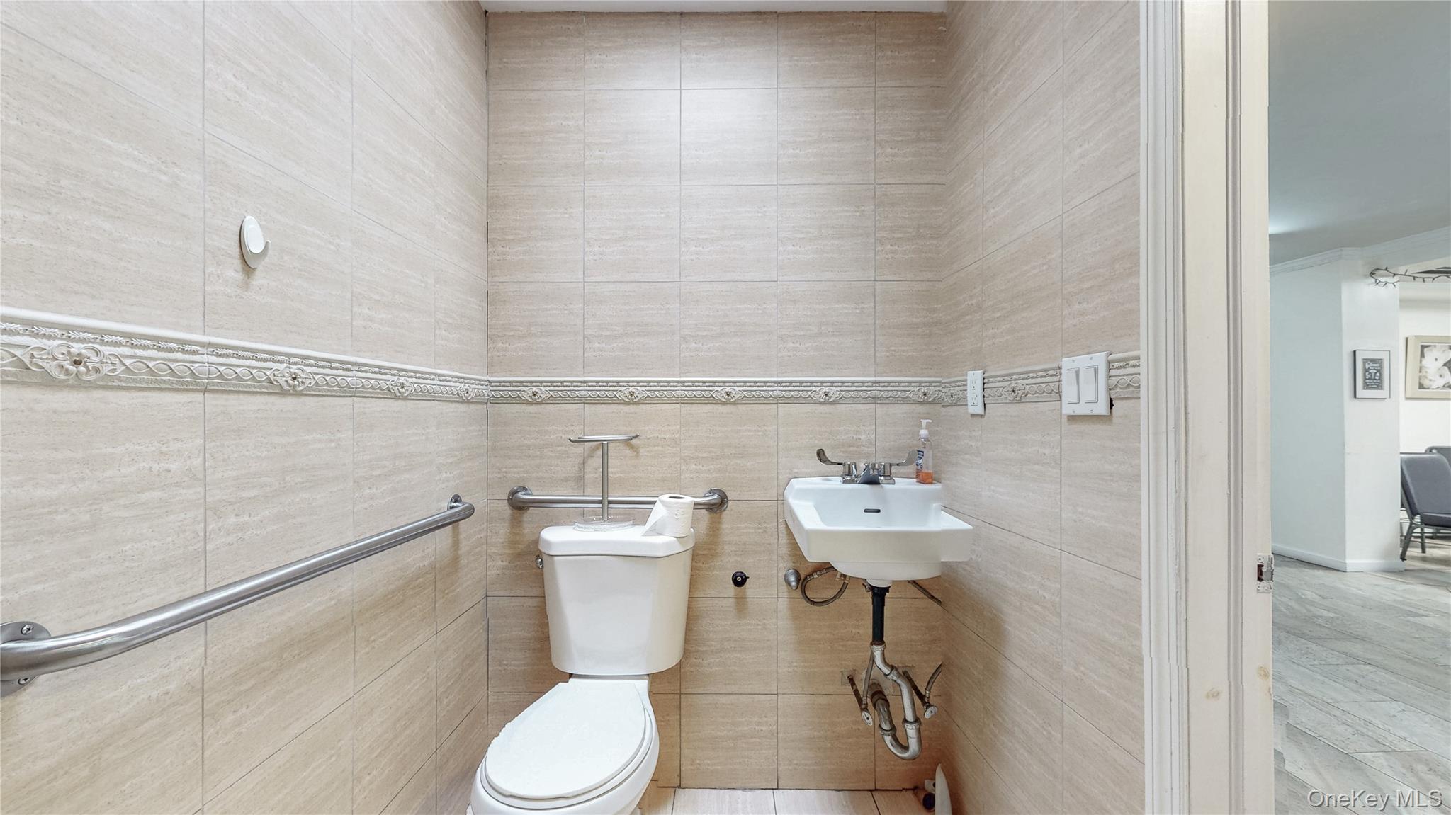 566 Schenectady Avenue, Brooklyn, NY 11203