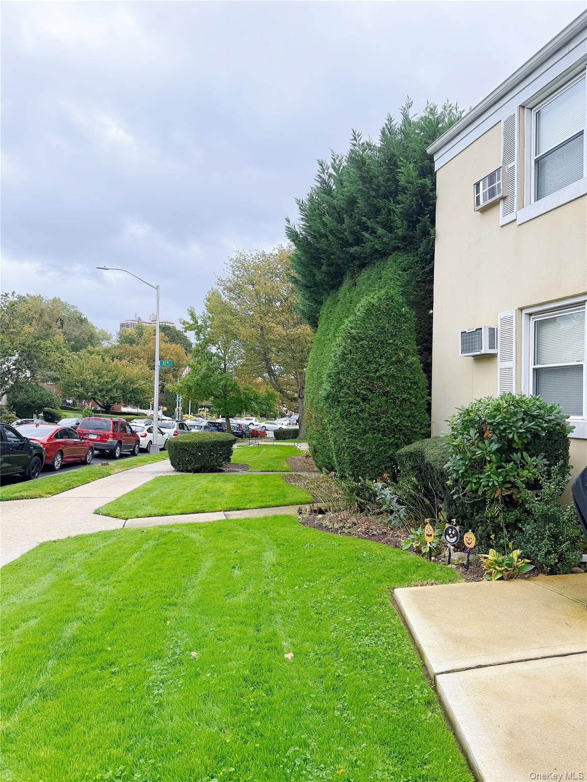 7103 252 Street # 199B, Bellerose, NY 11426