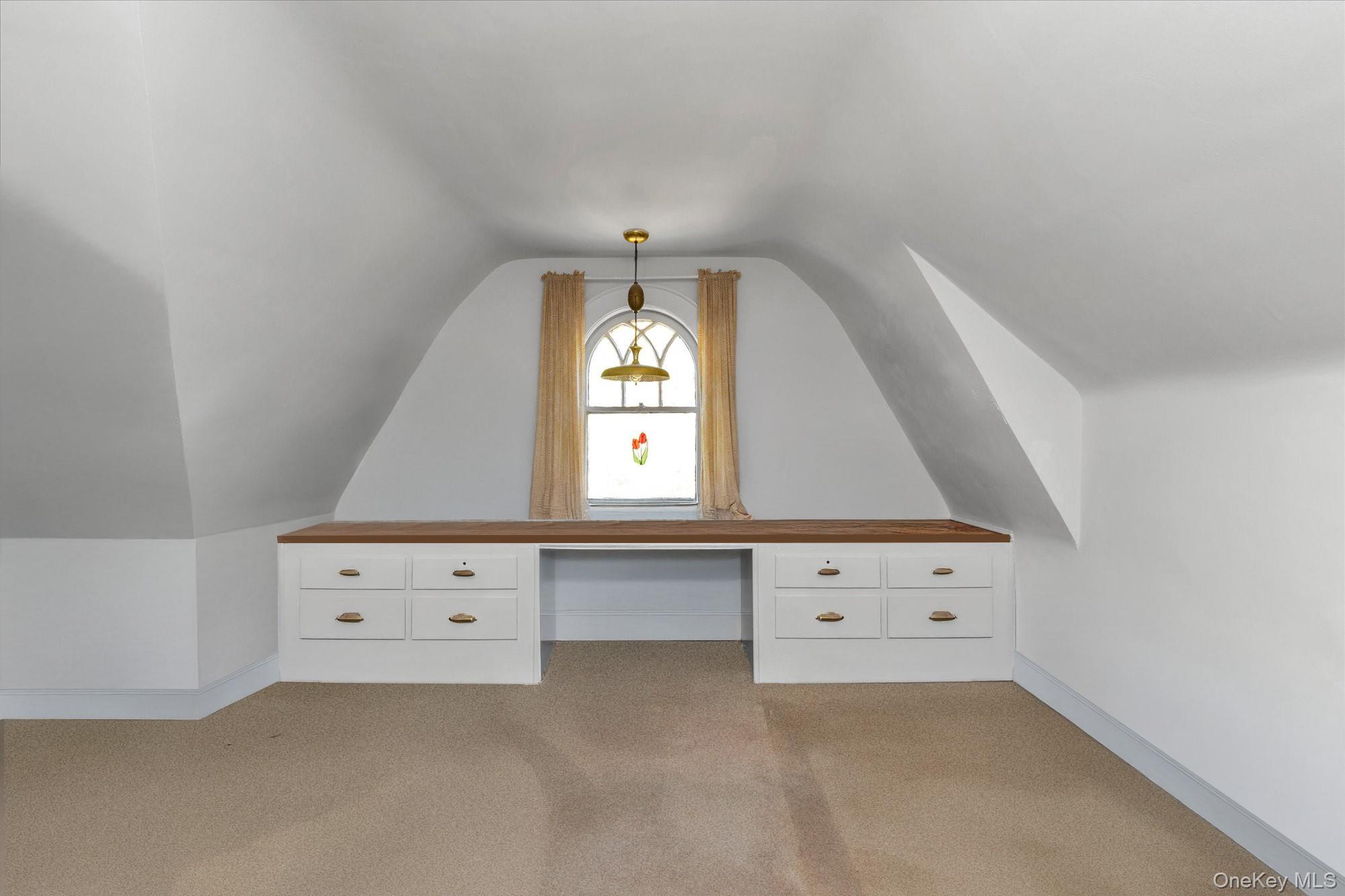 57 Beacon Hill Road, Port Washington, NY 11050