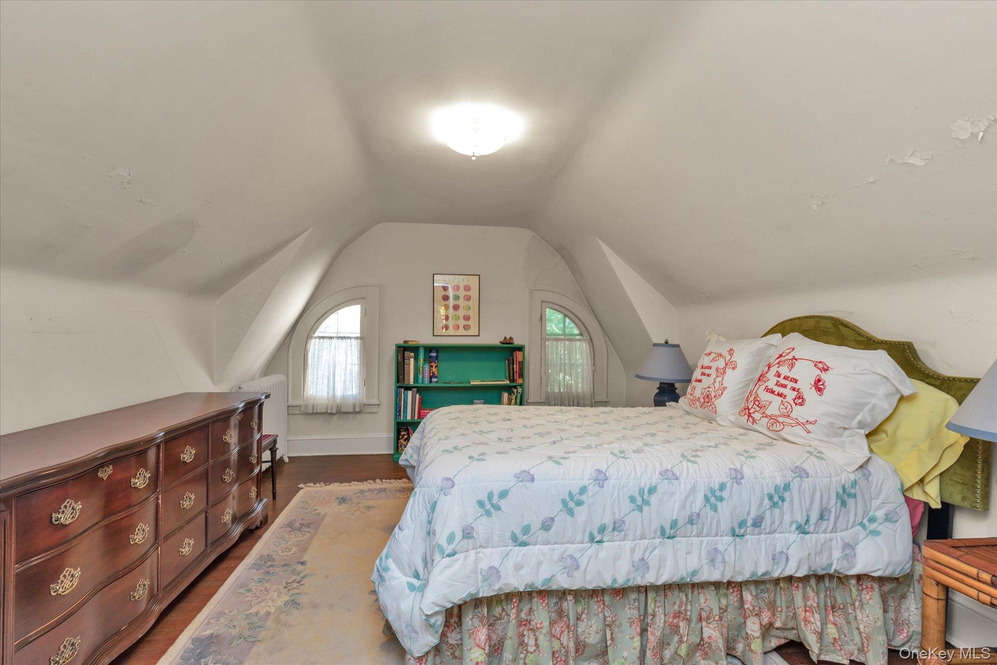 57 Beacon Hill Road, Port Washington, NY 11050