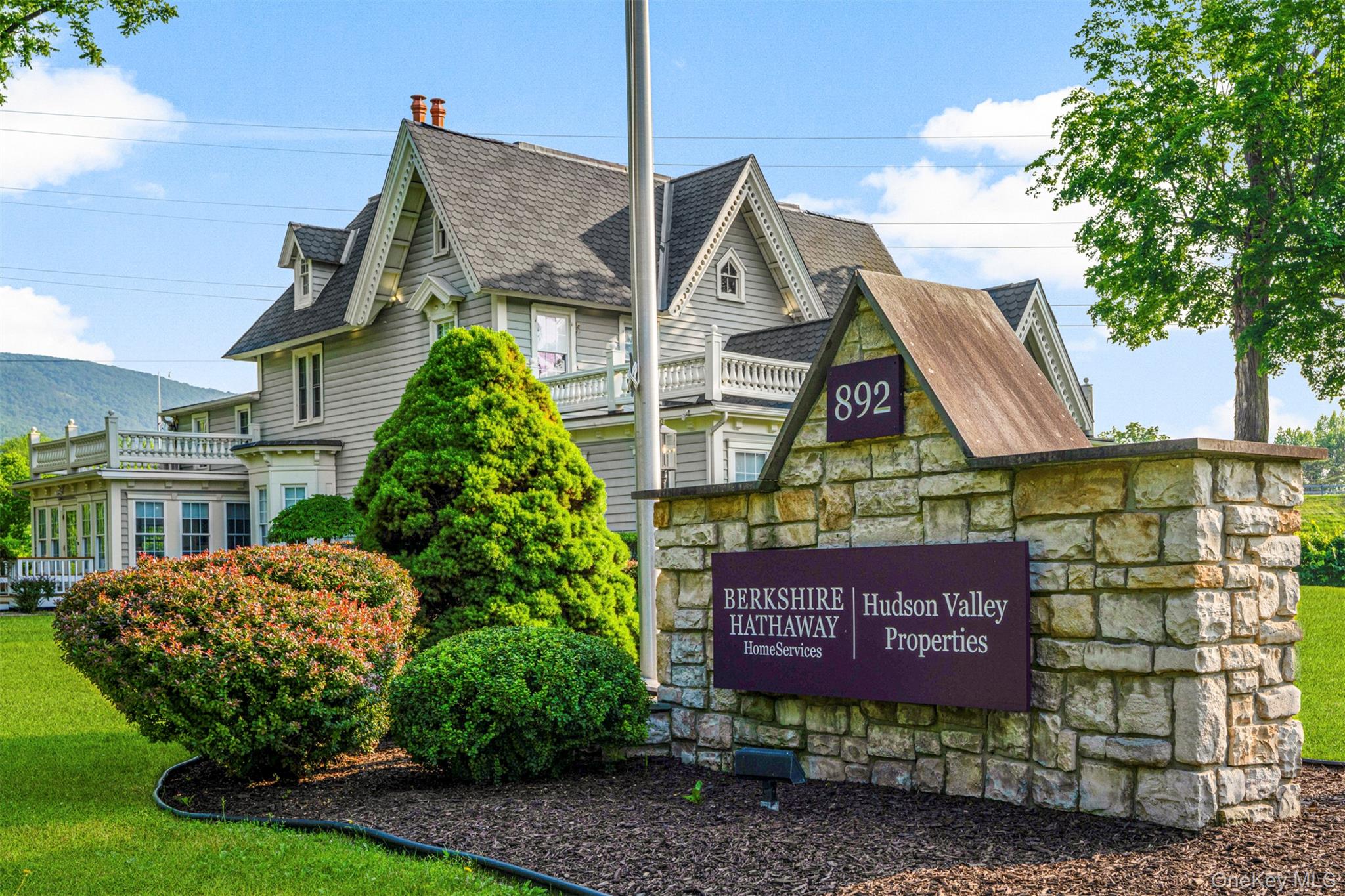 892 Main Street, Fishkill, NY 12524